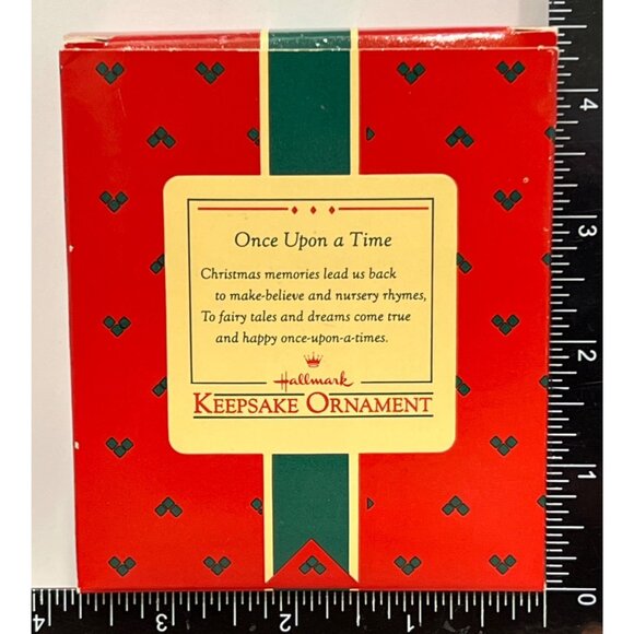 1985 HALLMARK ORNAMENT QX490-5 CHILDREN IN SHOE HANDCRAFTED LEATHER BOOT - Picture 2 of 7